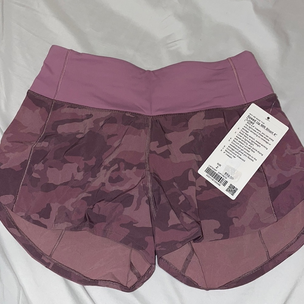 NWT Lululemon Speed up shorts